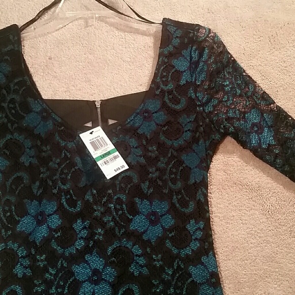 Material Girl lace body con dress - Picture 3 of 10